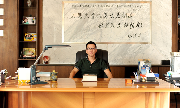 中国同一天实现了“可上九天揽月，可下五洋捉鳖”——董事长：魏国平